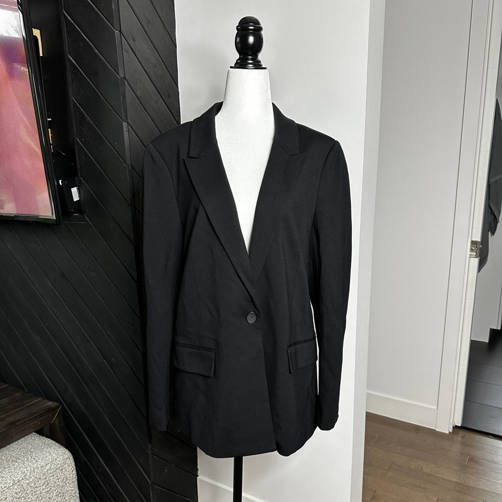 BLACK REITMANS BLAZER